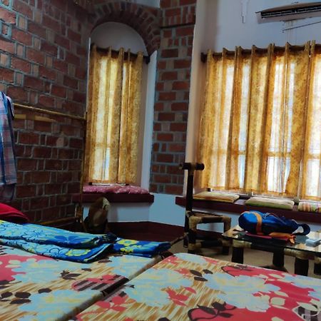 Ashtamudivillas Kollam Buitenkant foto