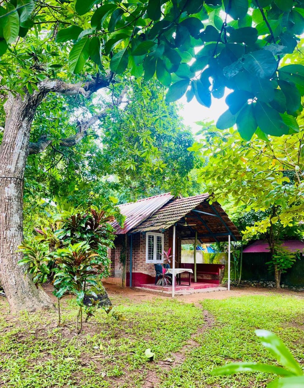 Ashtamudivillas Kollam Buitenkant foto