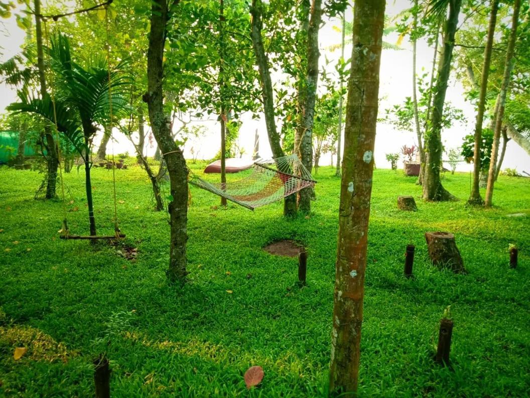 Ashtamudivillas Kollam Buitenkant foto